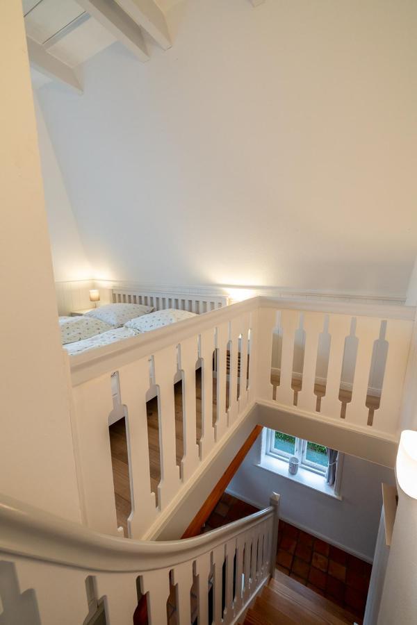 Ferienwohnung Oldsum Екстер'єр фото